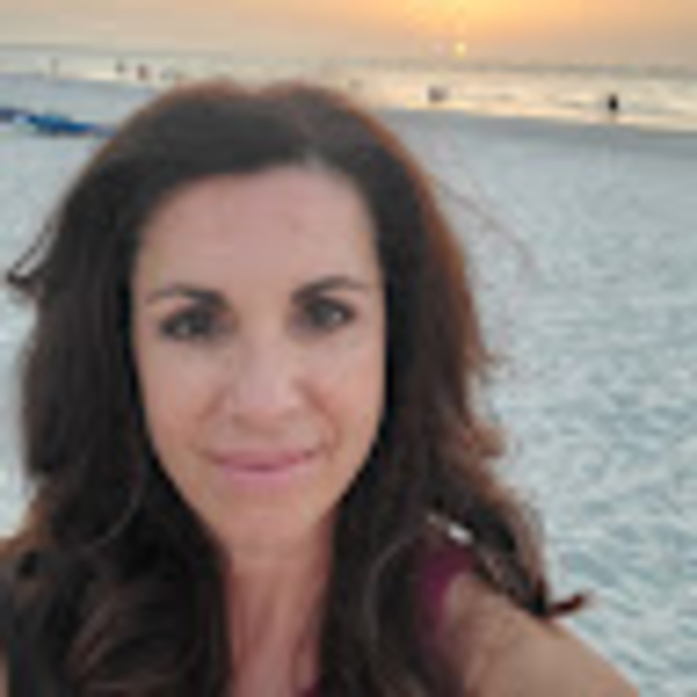 Meet your Posher, Deanna - Picture 1 of 1